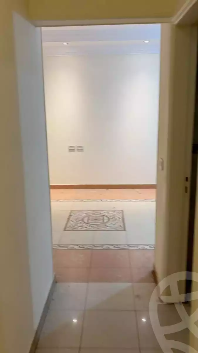 https://aqarmap.com.eg/en/listing/5510658-for-rent-cairo-elnozha-mohammed-kamel-hussein-st