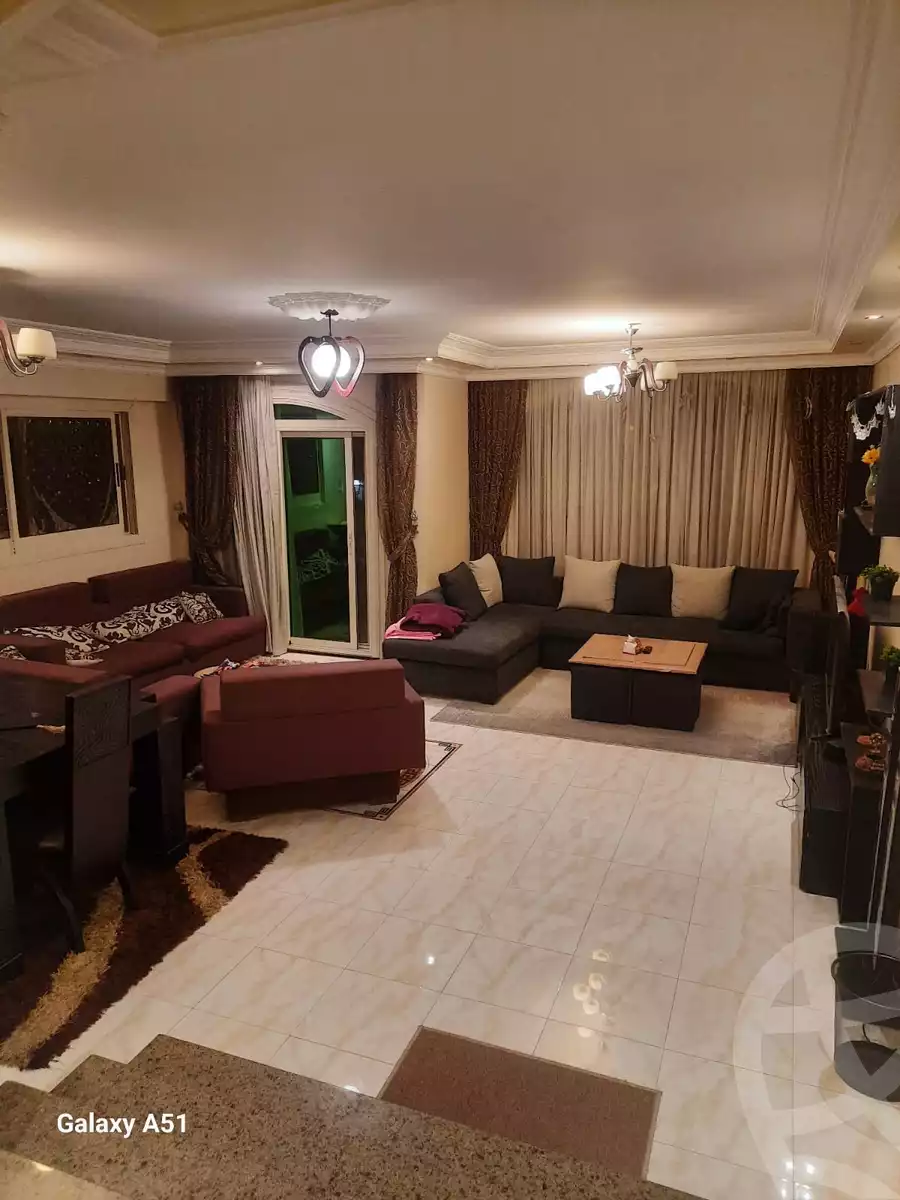 https://aqarmap.com.eg/en/listing/5528136-for-sale-cairo-new-cairo-el-ahyaa-fifth-neighborhood-street-6
