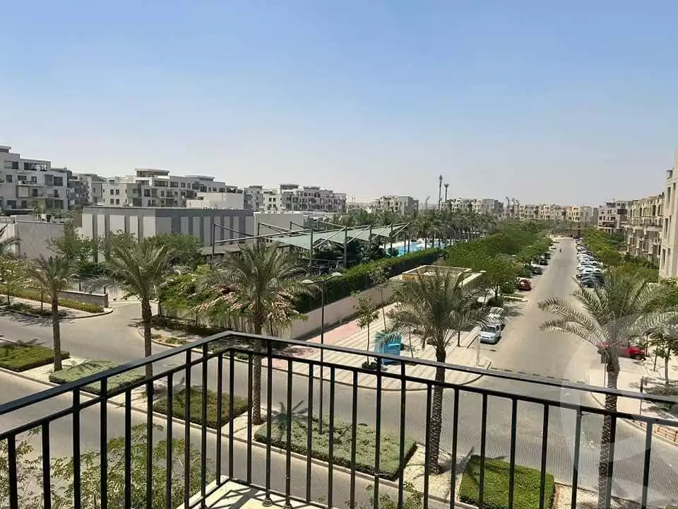 https://aqarmap.com.eg/en/listing/5534225-for-sale-cairo-new-cairo-compounds-hyde-park-greens-hyde-park-compound