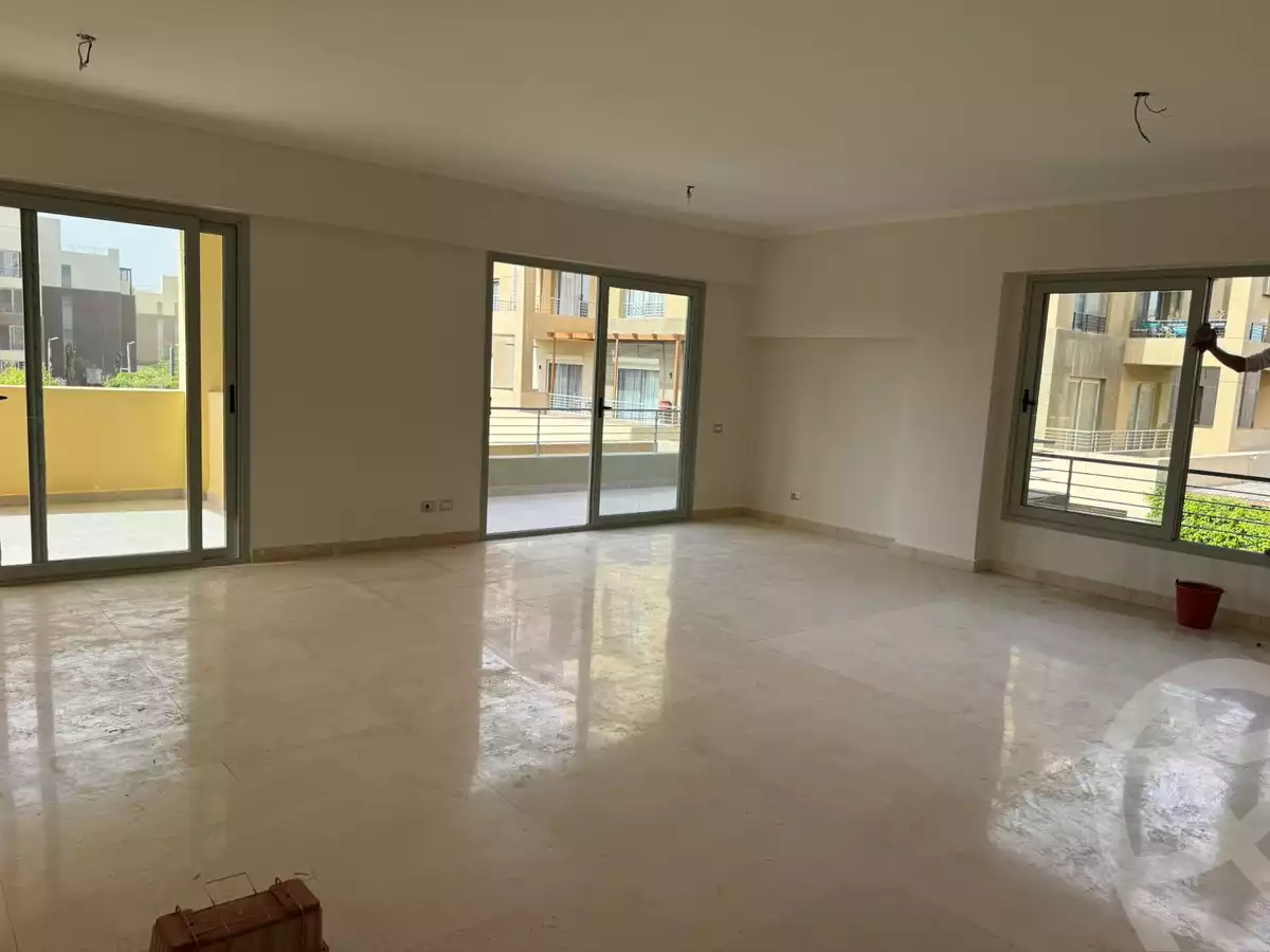 https://aqarmap.com.eg/en/listing/5537192-for-sale-cairo-6th-of-october-compounds-palm-parks