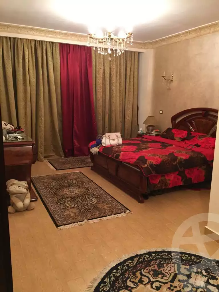 https://aqarmap.com.eg/en/listing/5537609-for-sale-cairo-new-cairo-el-narges-el-narges-2-pilot-halawany-st