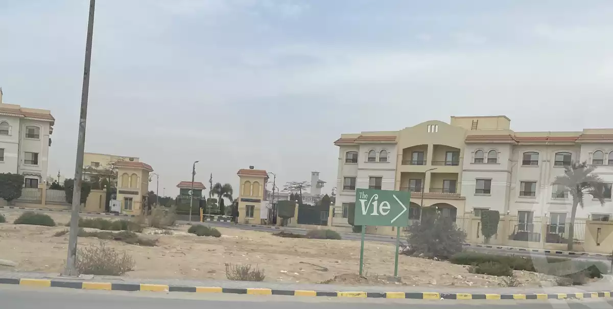 https://aqarmap.com.eg/en/listing/5540482-for-sale-cairo-6th-of-october-compounds-dream-land-lake-dream-dream-land-compound