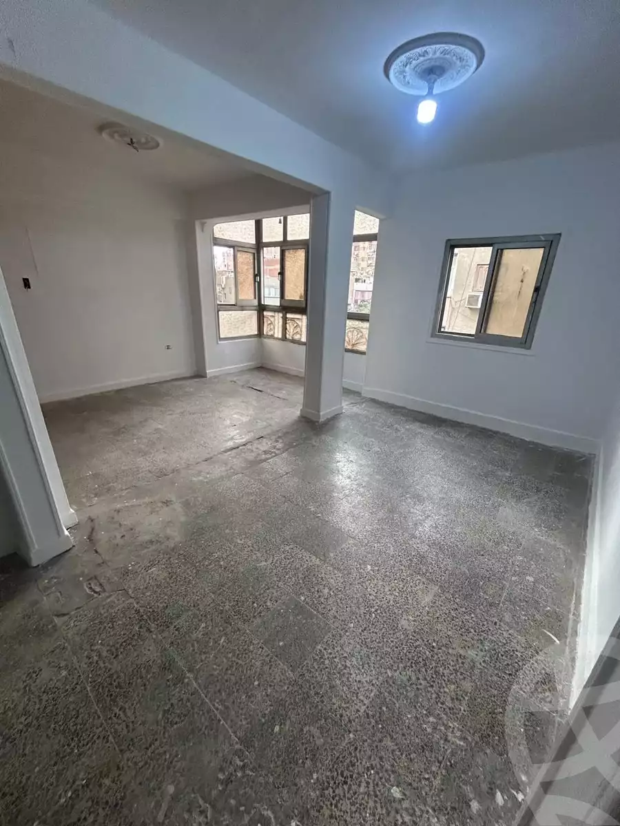 https://aqarmap.com.eg/ar/listing/5540552-for-sale-cairo-ain-shams-ahmed-esmat-st