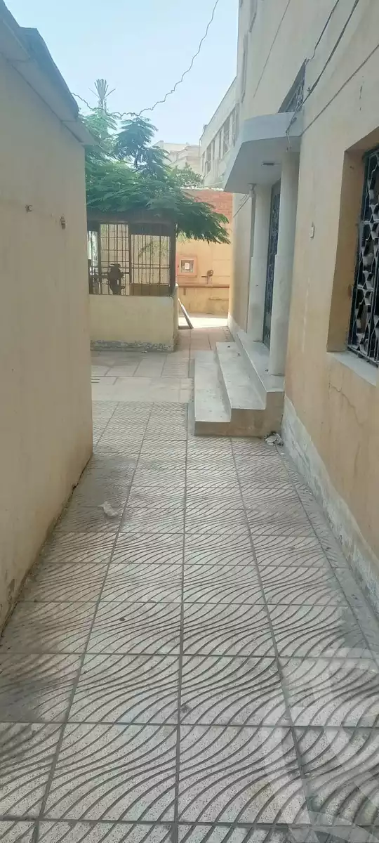 https://aqarmap.com.eg/en/listing/5810235-for-sale-cairo-al-oubour-el-manateq-el-snaaya-first-industrial-zone