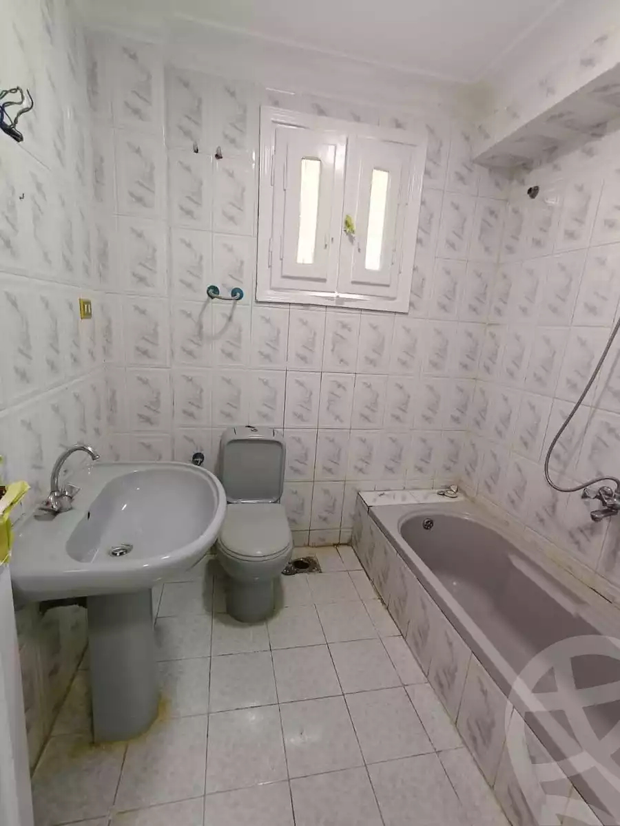 https://aqarmap.com.eg/en/listing/5543130-for-sale-alexandria-l-jmy-shataa-el-nakheel