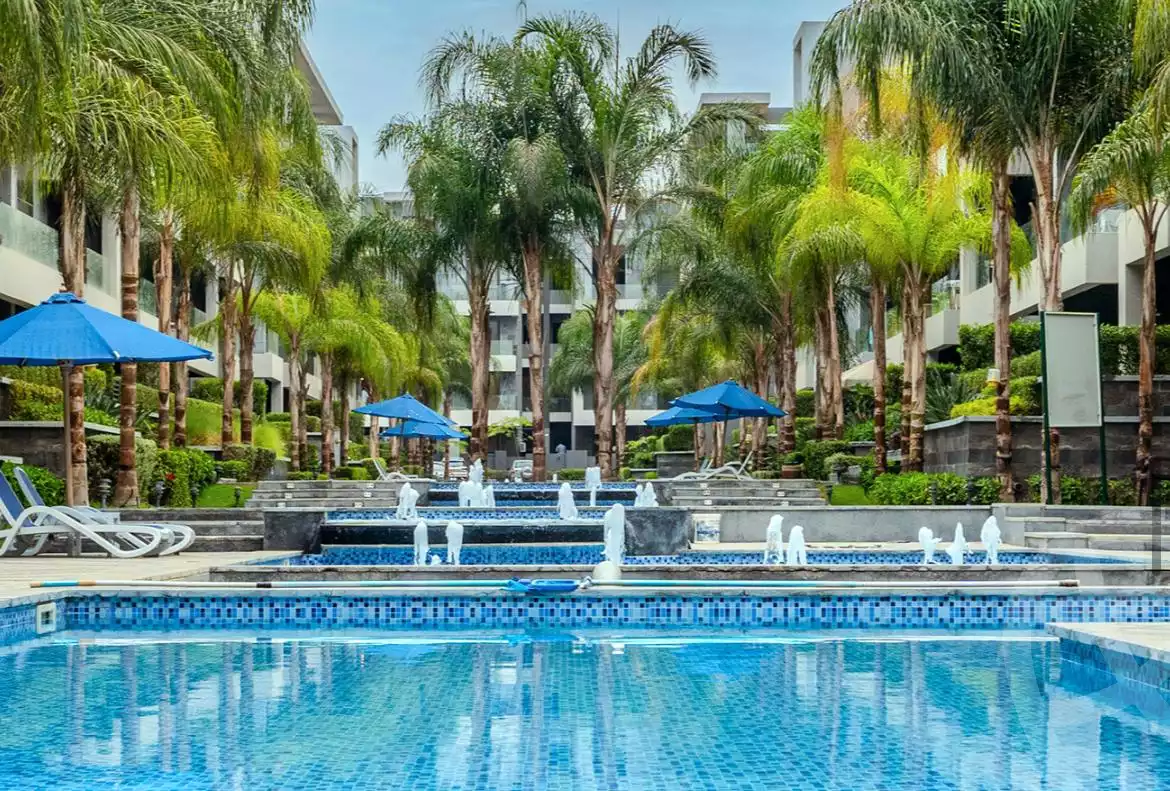 https://aqarmap.com.eg/en/listing/5543850-for-sale-cairo-new-cairo-compounds-el-patio-oro
