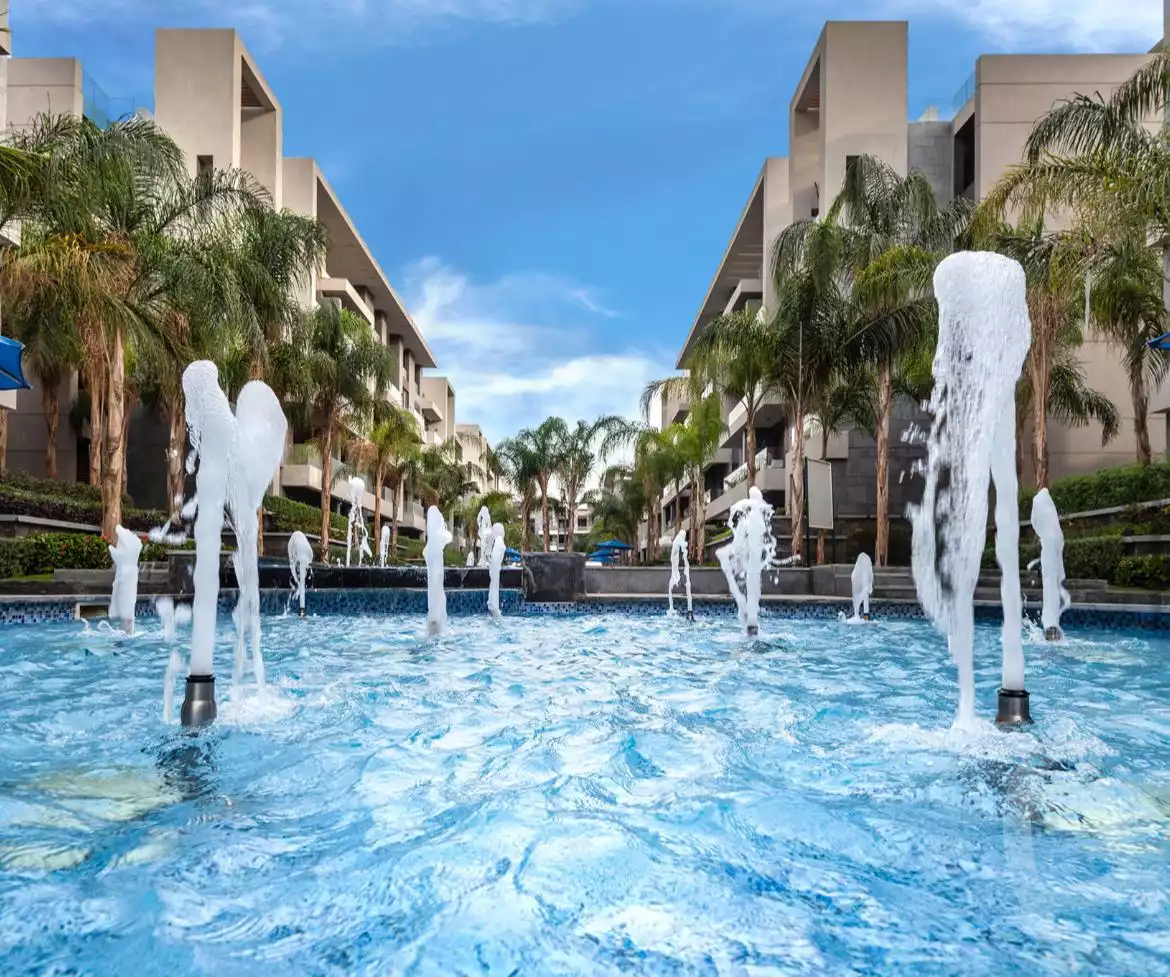 https://aqarmap.com.eg/en/listing/5543850-for-sale-cairo-new-cairo-compounds-el-patio-oro