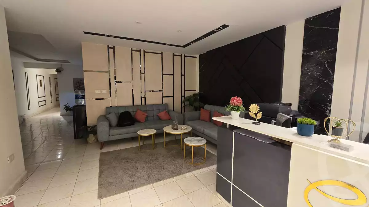https://aqarmap.com.eg/en/listing/5546996-for-rent-cairo-new-cairo-ganob-el-akadamiya-south-academy-d-khaled-ibn-el-waleed-st