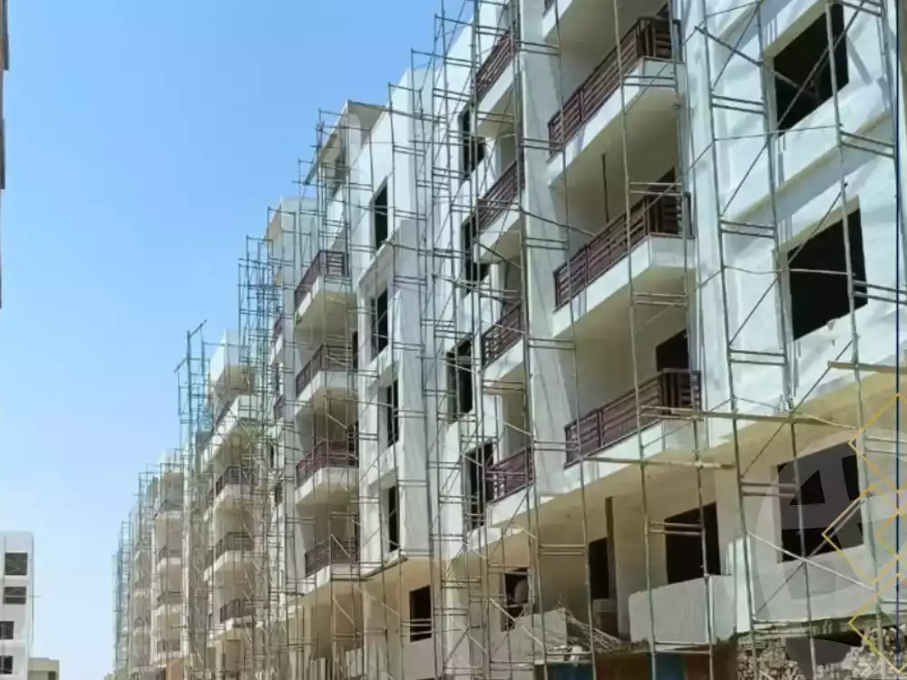 https://aqarmap.com.eg/ar/listing/5545788-for-sale-cairo-new-cairo-compounds-dh-ykwn-2-ryzydns-styl-hwm