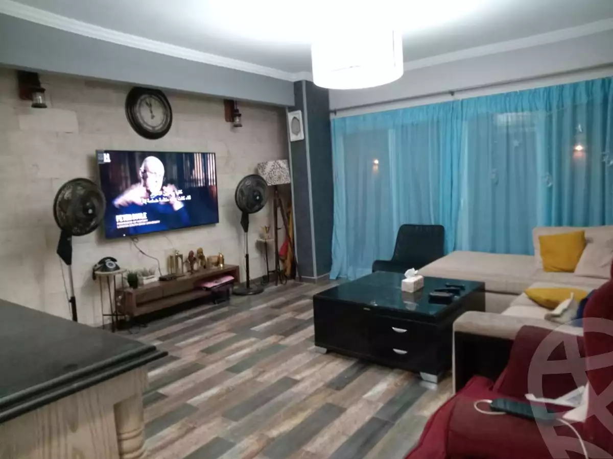 https://aqarmap.com.eg/en/listing/5548407-for-sale-cairo-6th-of-october-el-ahyaa-neighborhood-4th