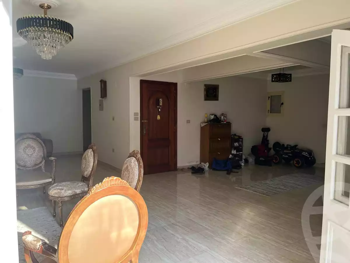 https://aqarmap.com.eg/en/listing/5548914-for-sale-cairo-6th-of-october-el-ahyaa-neighborhood-3rd-street-34