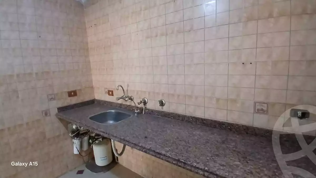 https://aqarmap.com.eg/ar/listing/5550635-for-sale-alexandria-miami-shr-jml-bd-lnsr