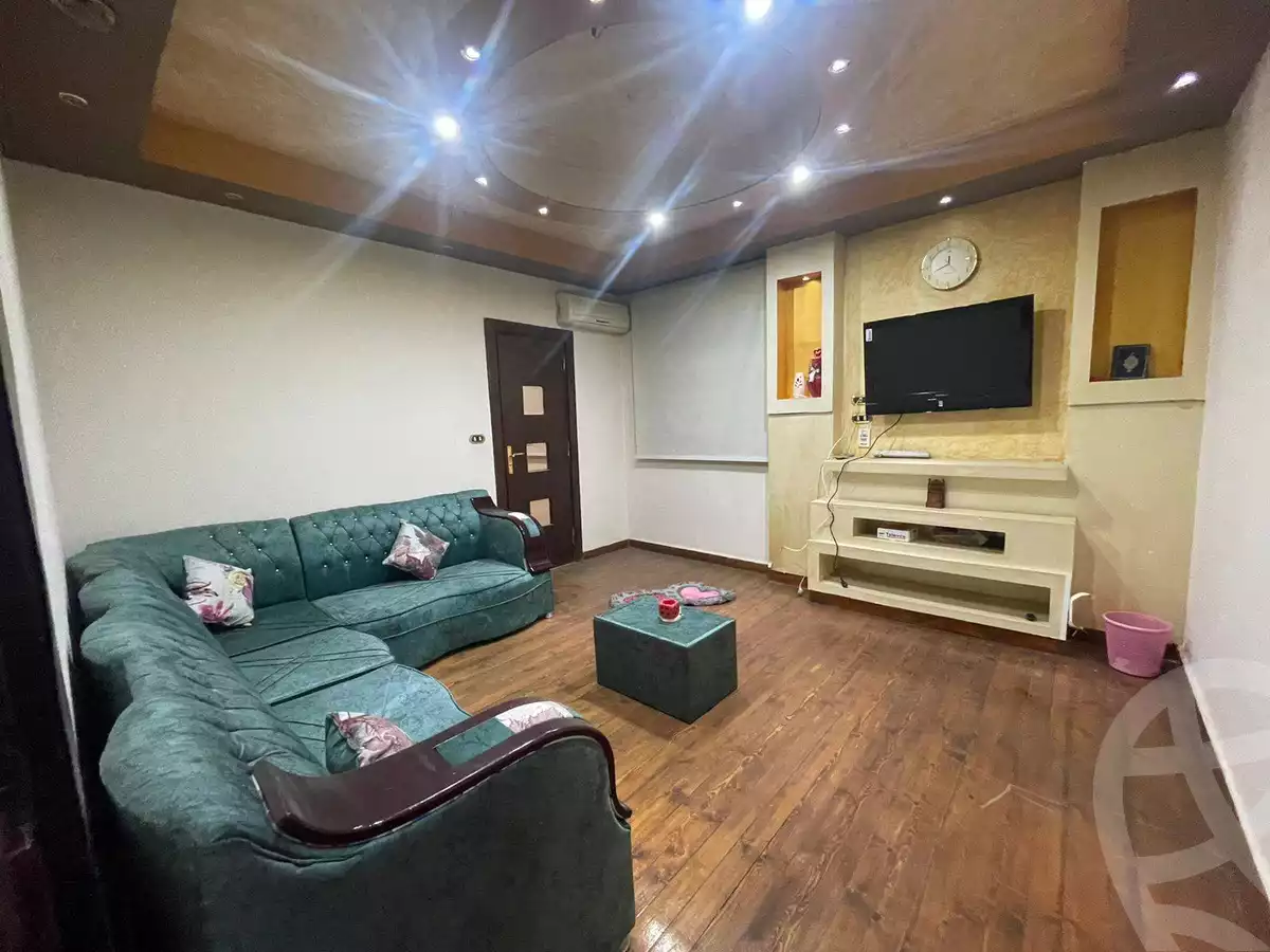 https://aqarmap.com.eg/en/listing/5551918-for-rent-cairo-mokattam-lhdb-l-ly