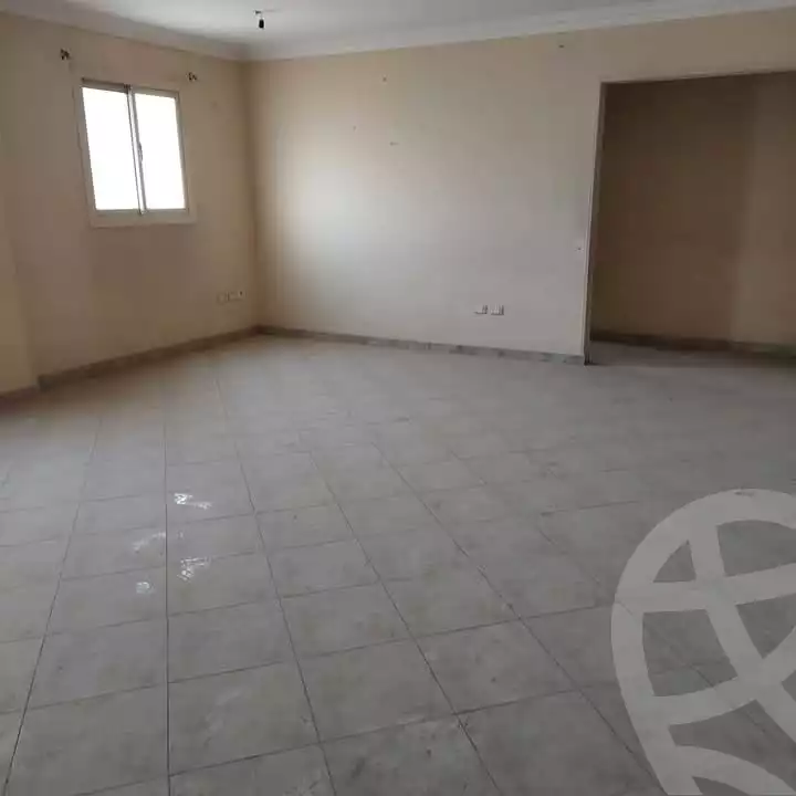 https://aqarmap.com.eg/ar/listing/5552481-for-sale-cairo-helwan-helwan-el-sharkeya-gaafar-st