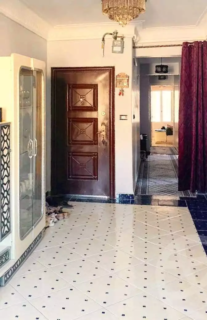 https://aqarmap.com.eg/en/listing/5553642-for-sale-alexandria-el-hanouvel-abo-el-shawareb-st
