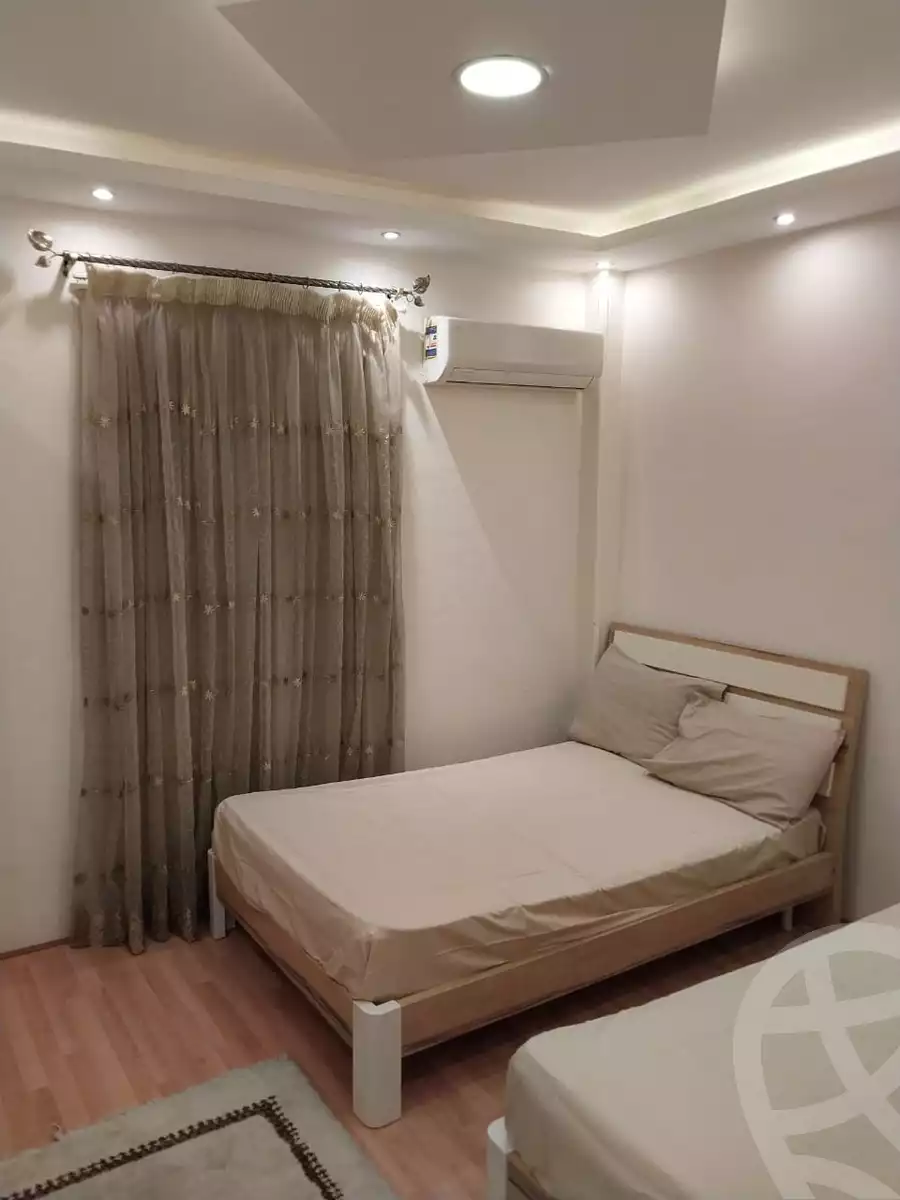 https://aqarmap.com.eg/en/listing/5554185-for-rent-cairo-new-cairo-lrhb-city-phase-5-talaat-mostafa-st