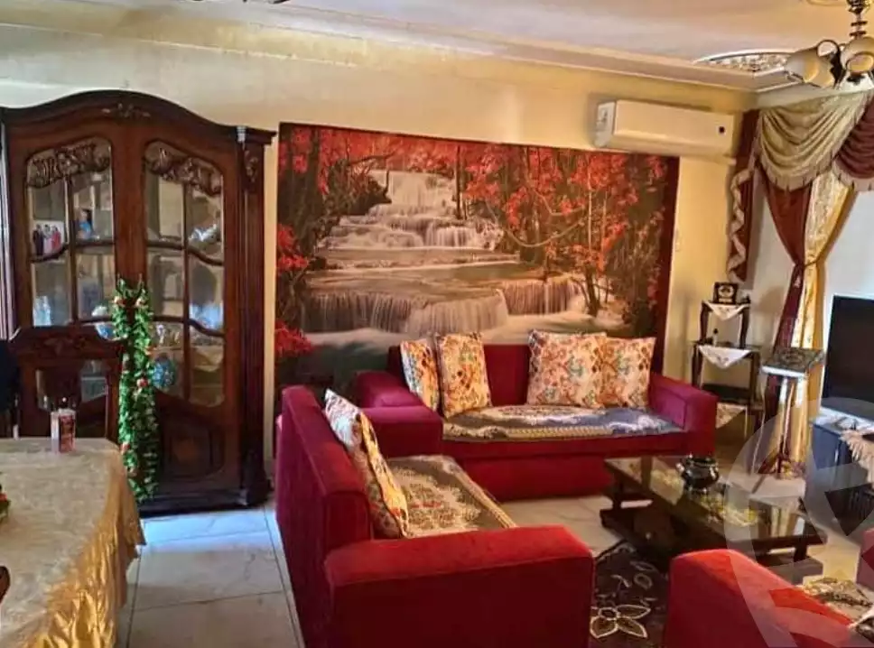 https://aqarmap.com.eg/ar/listing/5554498-for-sale-alexandria-ganaklis-shr-mrtdy-bsh