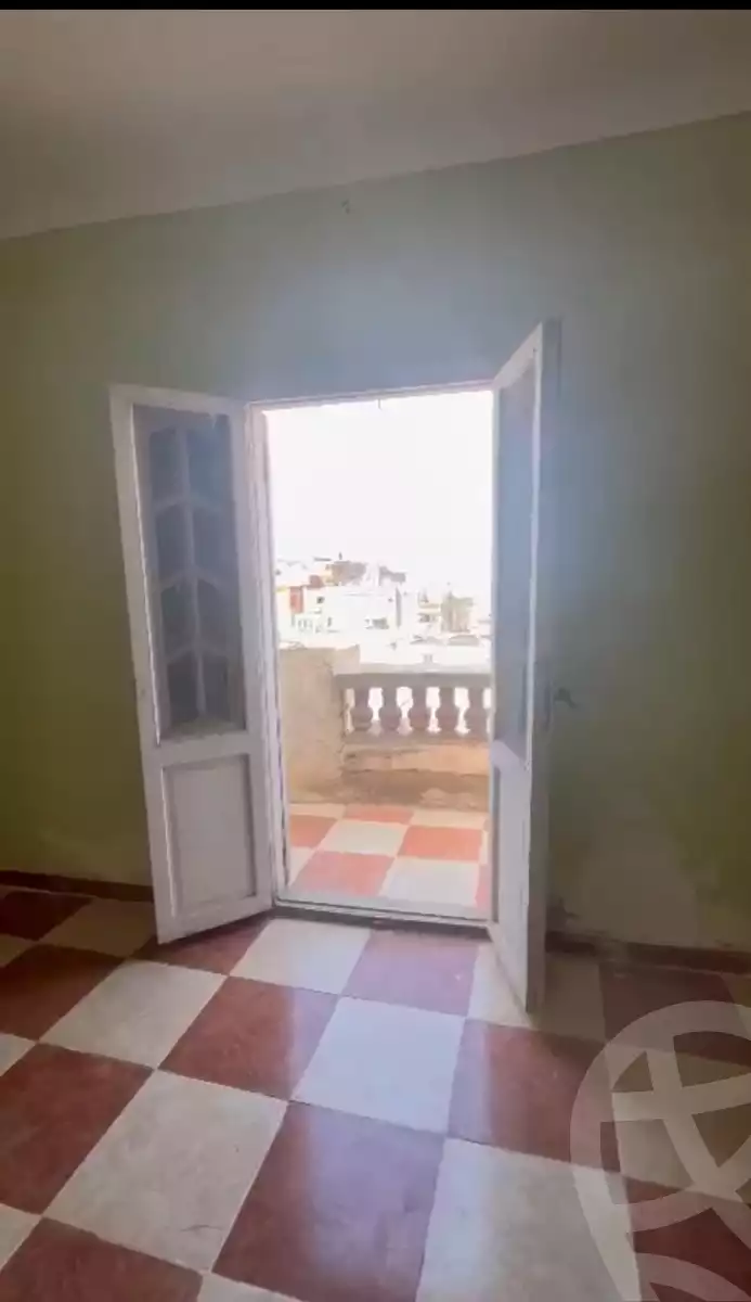 https://aqarmap.com.eg/en/listing/5556287-for-sale-alexandria-el-hanouvel-rich-home-st