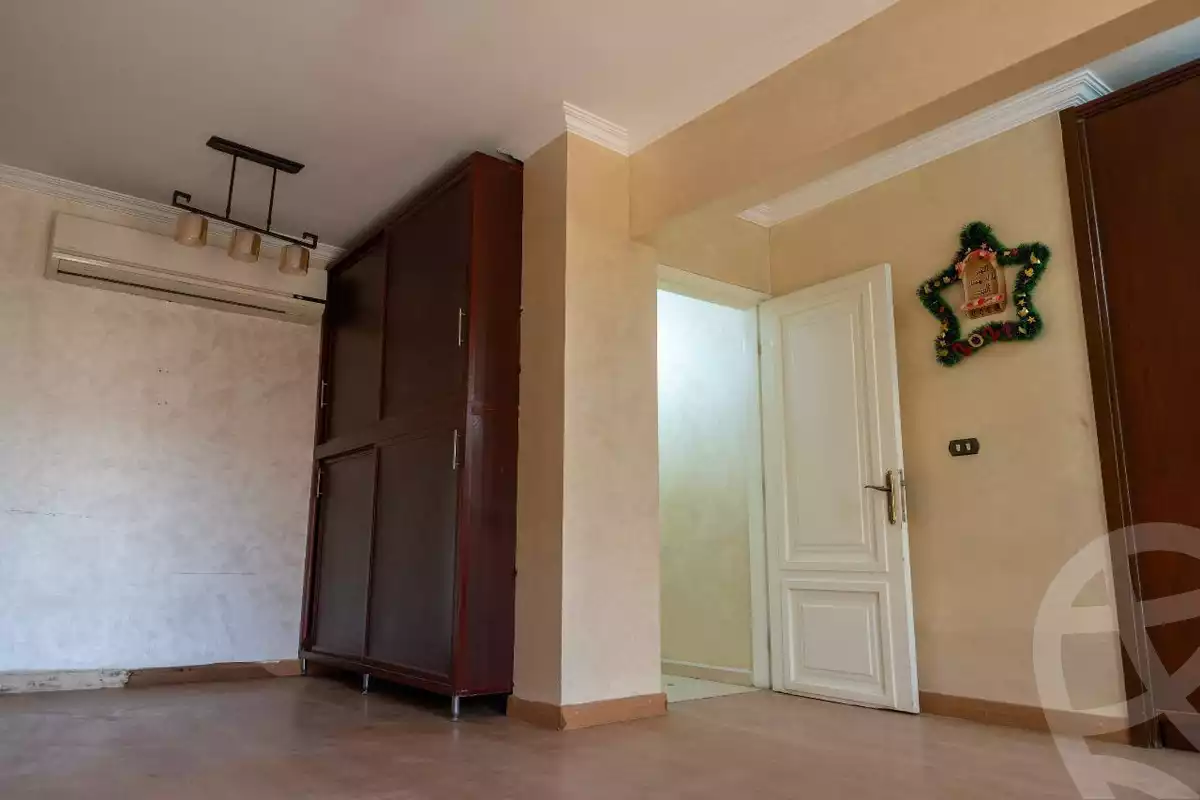 https://aqarmap.com.eg/ar/listing/5556402-for-rent-cairo-new-cairo-compounds-zizinia-rose