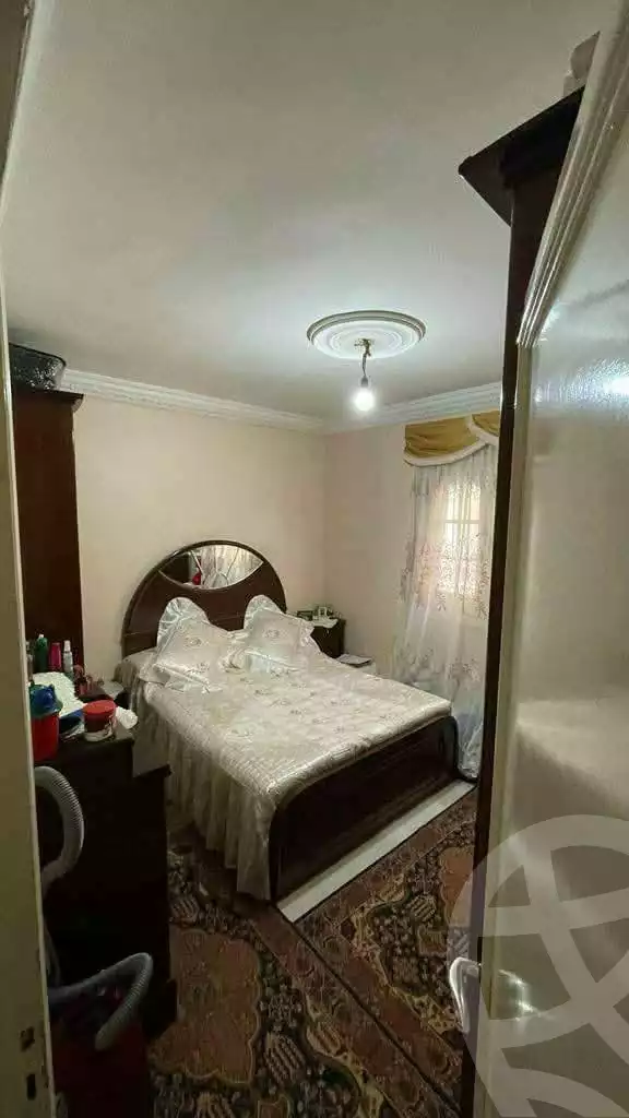 https://aqarmap.com.eg/ar/listing/5560317-for-sale-alexandria-l-jmy-lbytsh-el-saleheen-mosque-st