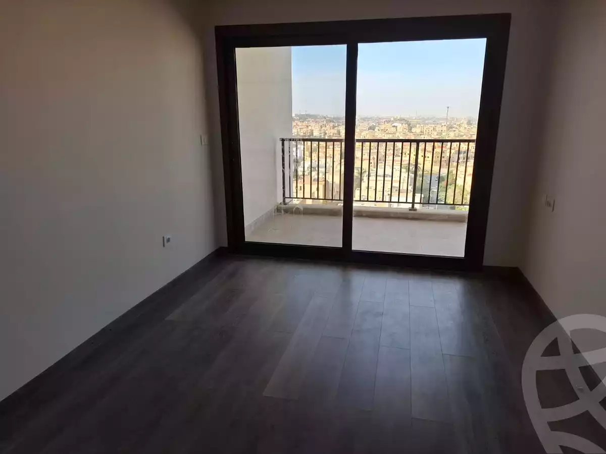 https://aqarmap.com.eg/en/listing/5562809-for-rent-cairo-el-sheikh-zayed-city-compounds-zyd-wr-llttwyr-park-towers-zed-el-sheikh-zayed-compound