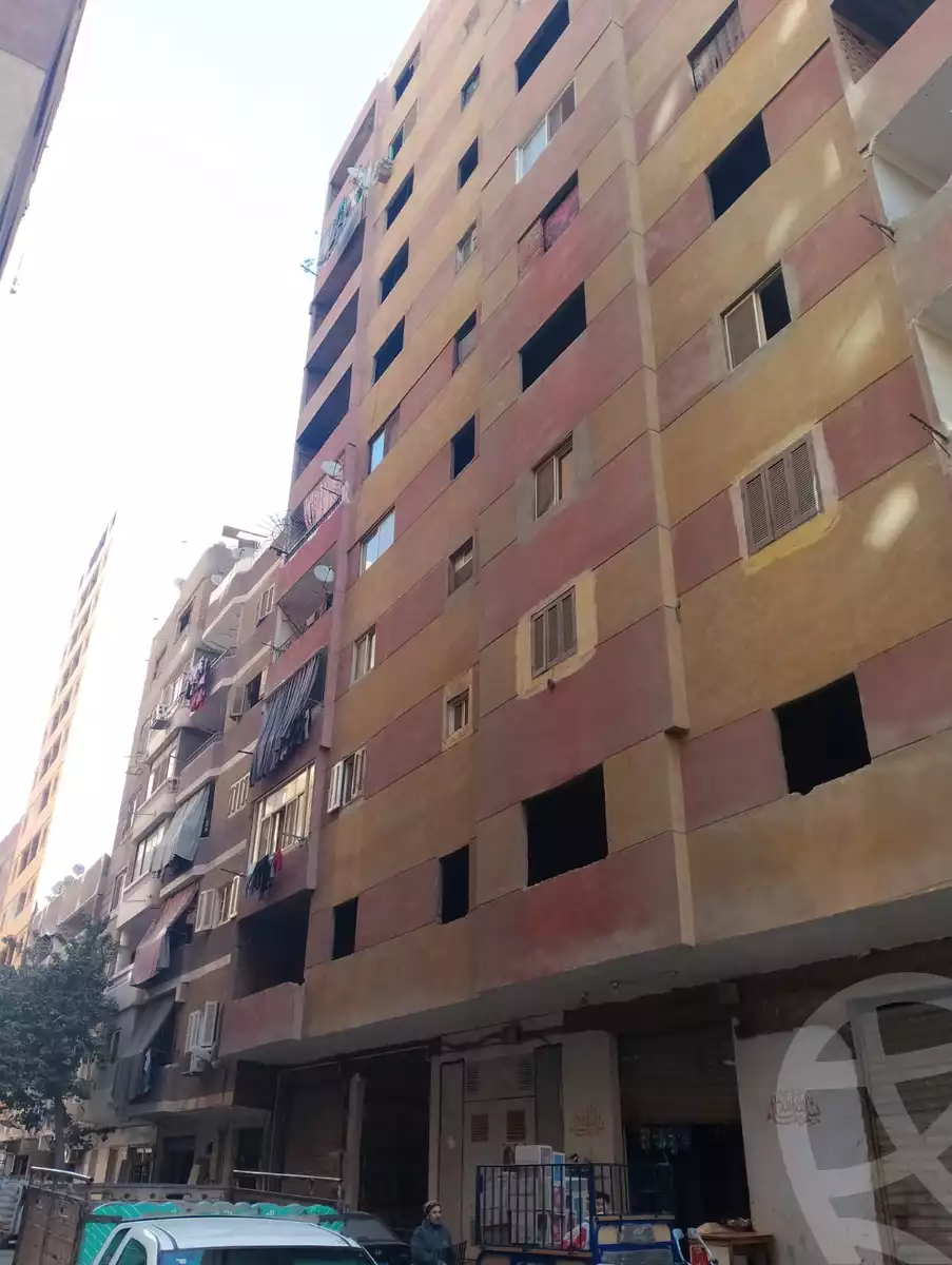 https://aqarmap.com.eg/ar/listing/5562811-for-sale-cairo-madinat-el-salam-gamal-abd-el-nasser