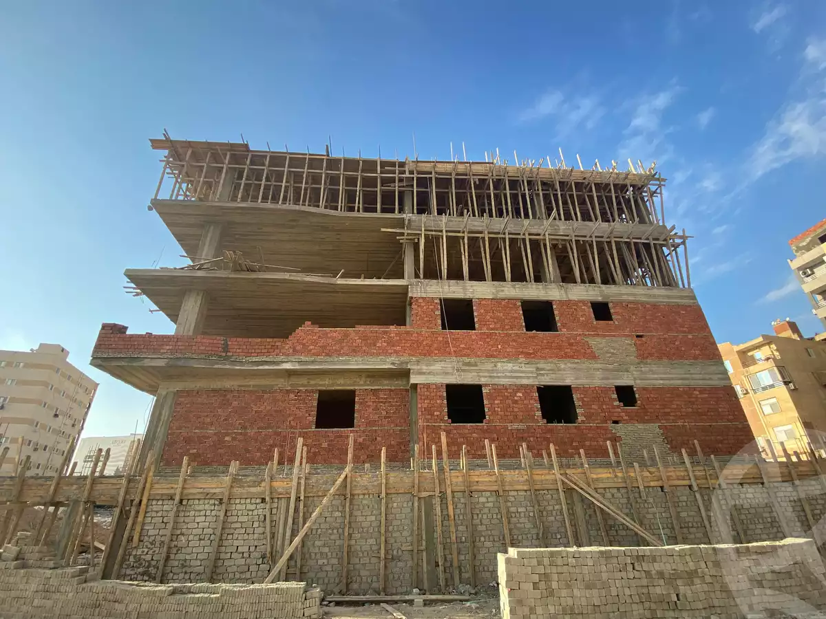 https://aqarmap.com.eg/ar/listing/5563391-for-sale-cairo-mokattam-el-hadabah-el-wosta-el-mantaqa-el-olaa-baron-school-street