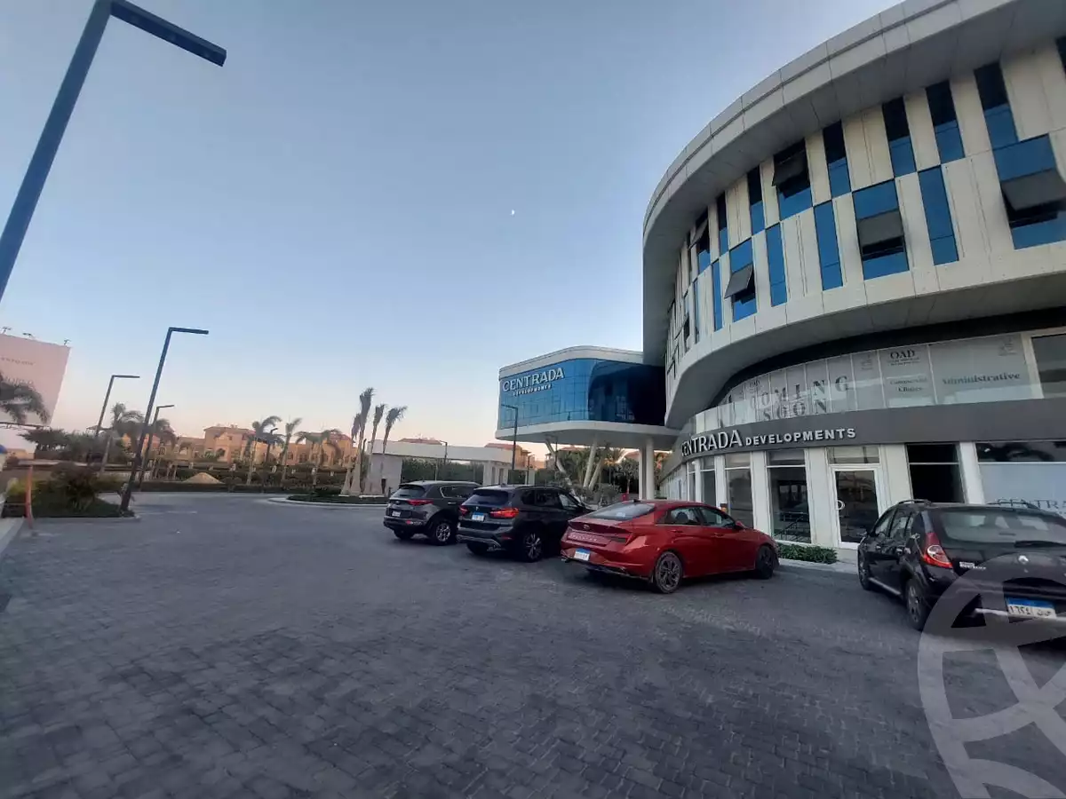 https://aqarmap.com.eg/ar/listing/5563665-for-rent-cairo-6th-of-october-compounds-mwl-sntrd-blz