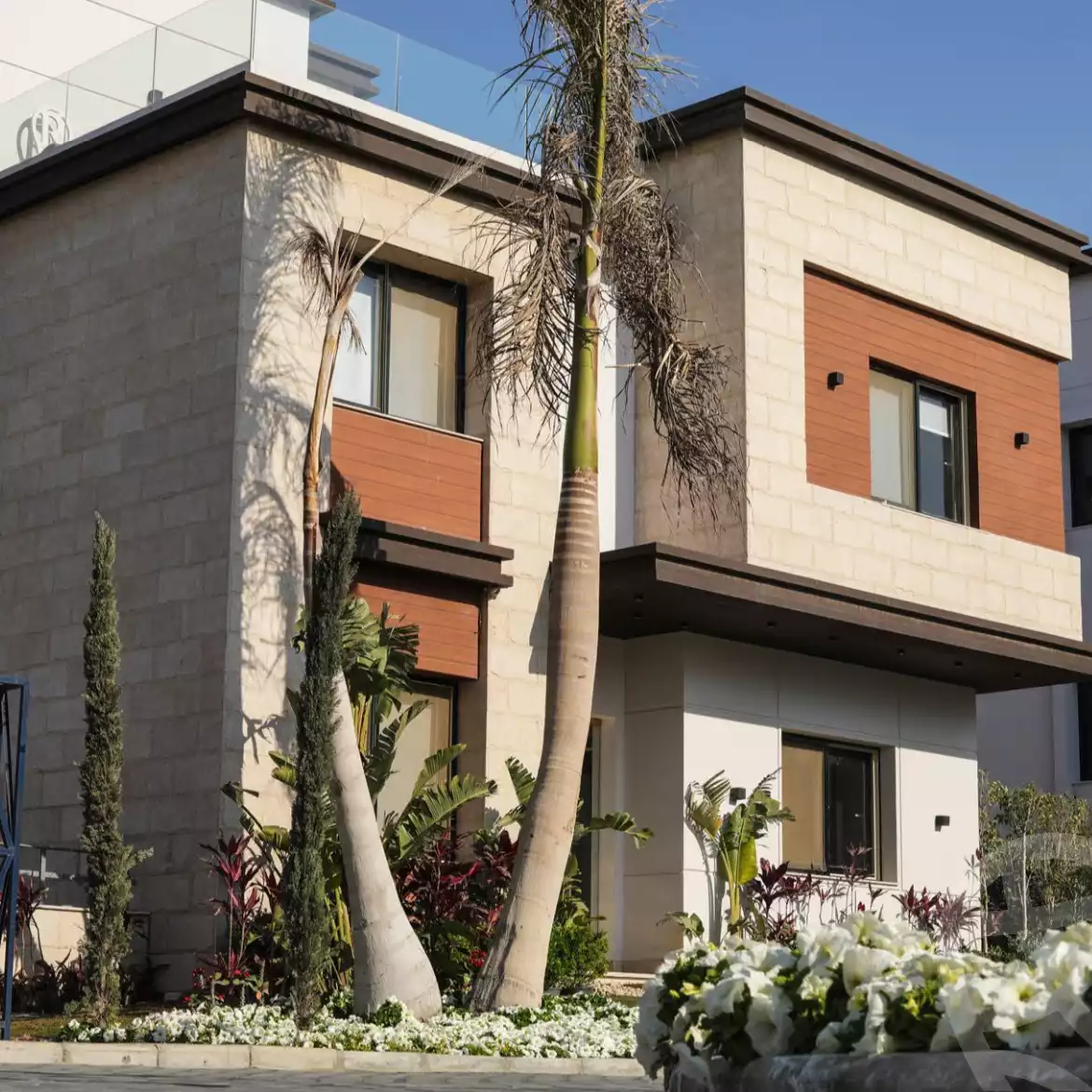 https://aqarmap.com.eg/en/listing/5596997-for-sale-cairo-new-cairo-compounds-azzar