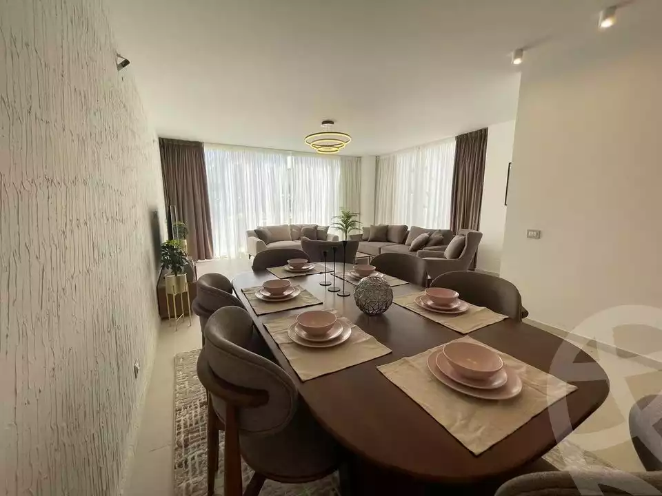 https://aqarmap.com.eg/en/listing/5564584-for-sale-cairo-new-administrative-capital-r4-la-vista-city