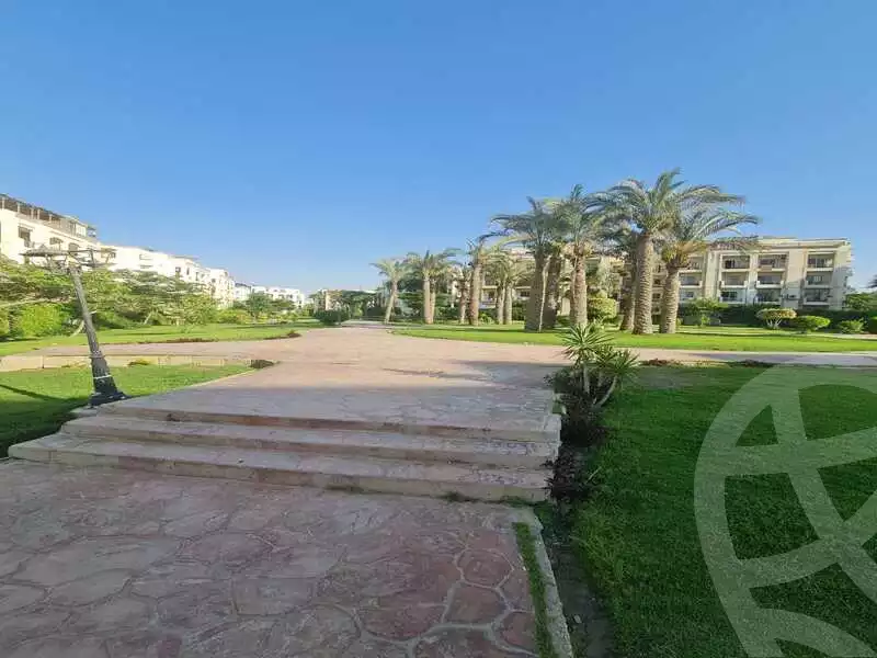 https://aqarmap.com.eg/en/listing/5566504-for-sale-cairo-el-sheikh-zayed-city-compounds-hadayek-el-mohandiseen