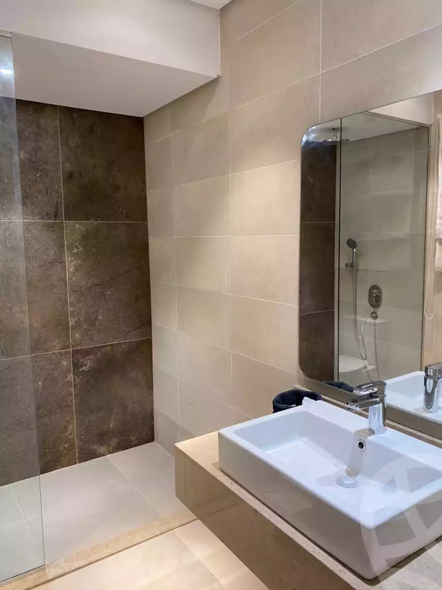 https://aqarmap.com.eg/en/listing/5567538-for-sale-cairo-el-sheikh-zayed-city-compounds-kmbwnd-fyldj-wyst-dr-llttwyr