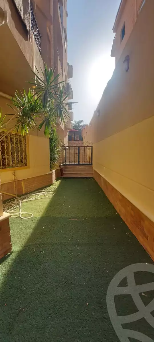https://aqarmap.com.eg/en/listing/5572386-for-sale-cairo-new-cairo-ganob-el-akadamiya-south-academy-z