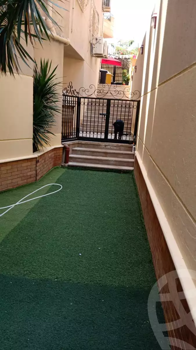 https://aqarmap.com.eg/en/listing/5572386-for-sale-cairo-new-cairo-ganob-el-akadamiya-south-academy-z
