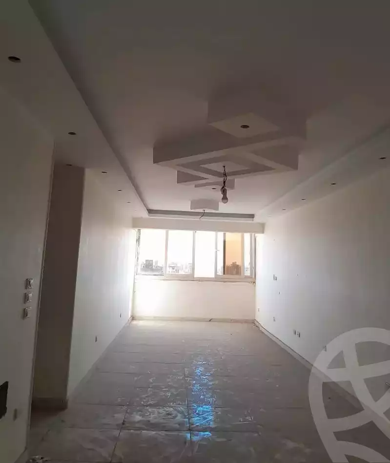 https://aqarmap.com.eg/en/listing/5577328-for-rent-alexandria-shds