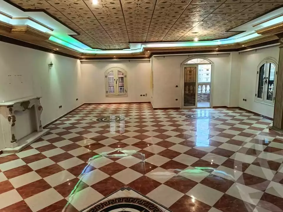 https://aqarmap.com.eg/ar/listing/5581929-for-rent-cairo-mokattam-lhdb-l-ly-shareaa-9
