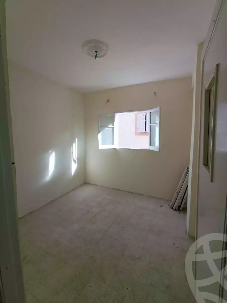 https://aqarmap.com.eg/ar/listing/5582582-for-sale-alexandria-el-asafra-l-sfr-qbly