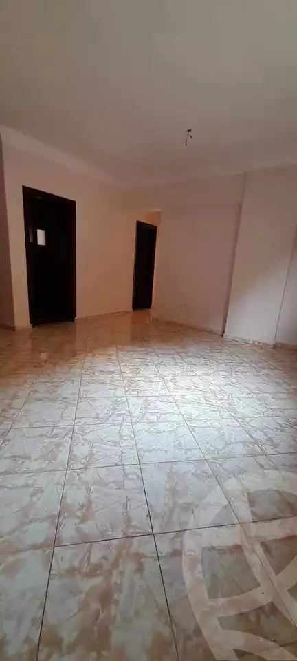 https://aqarmap.com.eg/en/listing/5584909-for-rent-cairo-mokattam-lhdb-l-ly