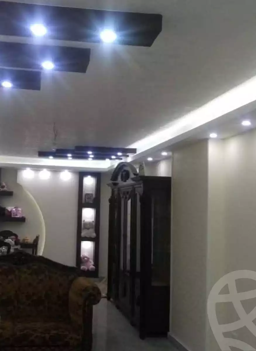 https://aqarmap.com.eg/en/listing/5585613-for-sale-cairo-ain-shams-jsr-lswys