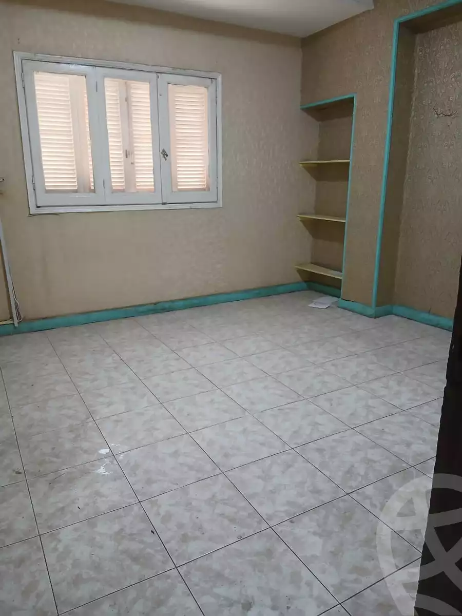 https://aqarmap.com.eg/en/listing/5586700-for-rent-cairo-downtown-abdeen-roushdy-basha-st
