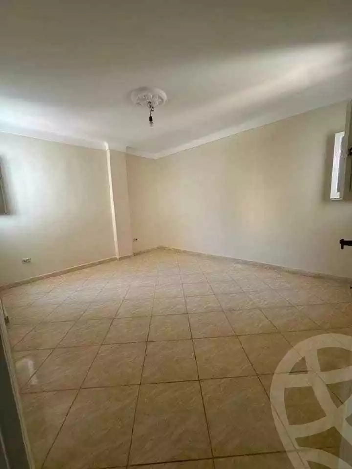 https://aqarmap.com.eg/ar/listing/5586984-for-rent-alexandria-l-jmy-lbytsh-el-hay-st
