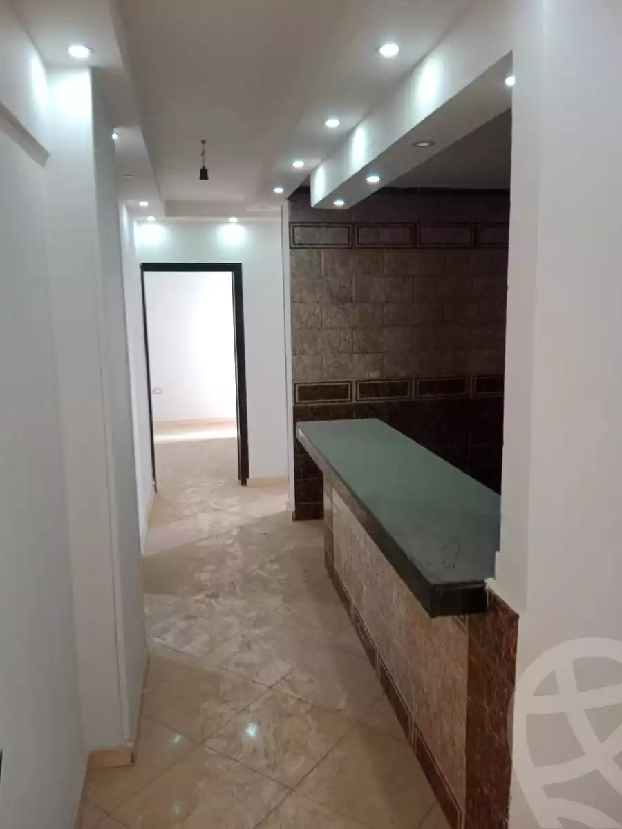 https://aqarmap.com.eg/ar/listing/5588398-for-sale-cairo-ain-shams-jsr-lswys