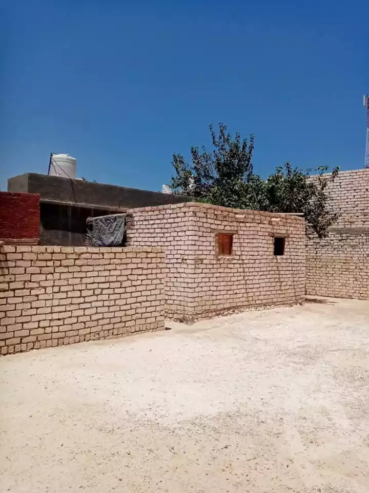 https://aqarmap.com.eg/ar/listing/5588482-for-sale-marsa-matruh-marsa-matrouh-city