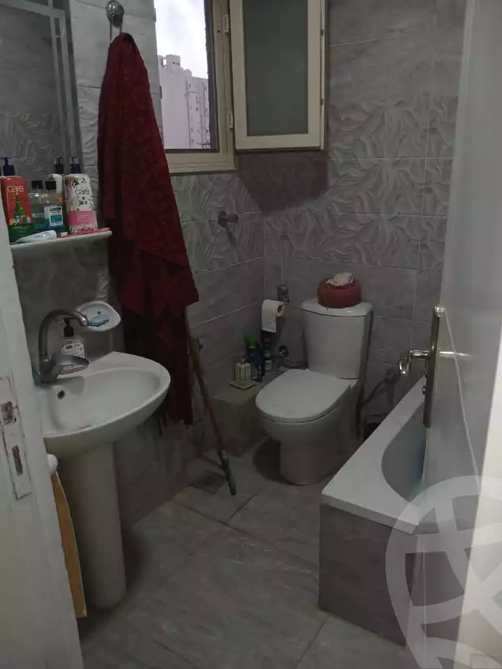 https://aqarmap.com.eg/en/listing/5590747-for-sale-alexandria-mntq-fr-y-blskndry-winget