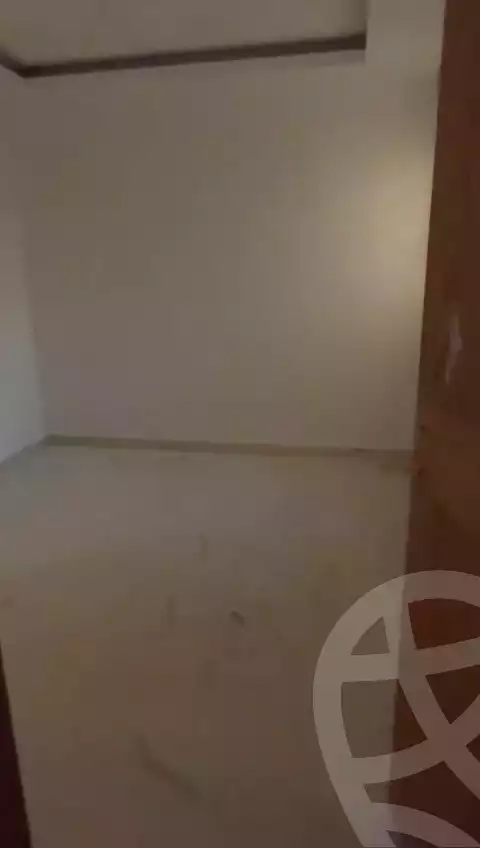 https://aqarmap.com.eg/en/listing/5591374-for-sale-cairo-new-cairo-compounds-flowers-park
