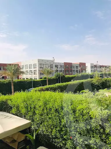 https://aqarmap.com.eg/ar/listing/5591467-for-sale-cairo-el-sheikh-zayed-city-compounds-dh-drys