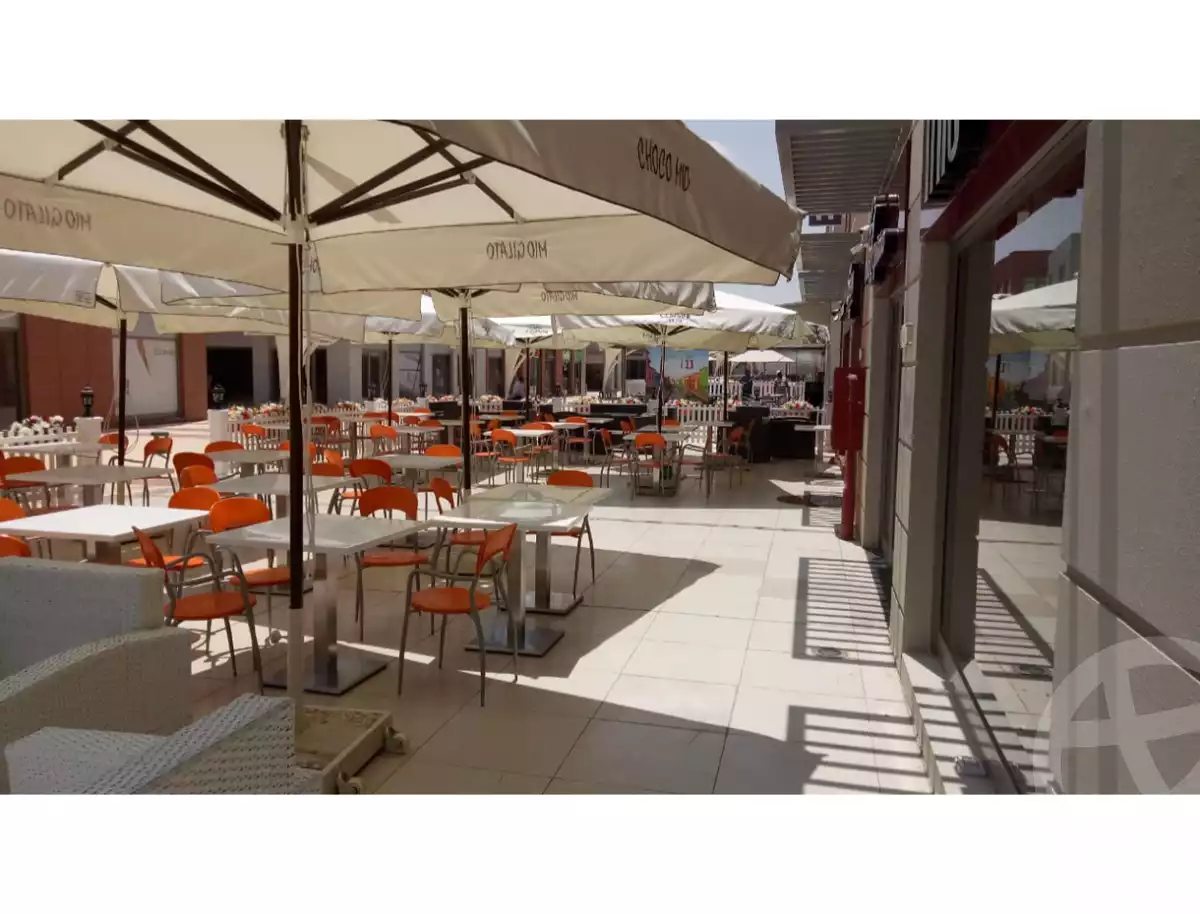 https://aqarmap.com.eg/en/listing/5591494-for-sale-cairo-el-sheikh-zayed-city-compounds-the-courtyard-mall-dorra