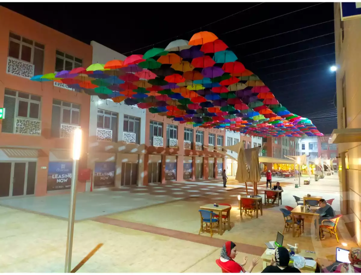 https://aqarmap.com.eg/ar/listing/5591602-for-sale-cairo-el-sheikh-zayed-city-compounds-the-courtyard-mall-dorra