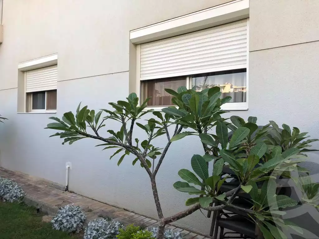 https://aqarmap.com.eg/en/listing/5591659-for-sale-cairo-el-sheikh-zayed-city-compounds-dh-drys
