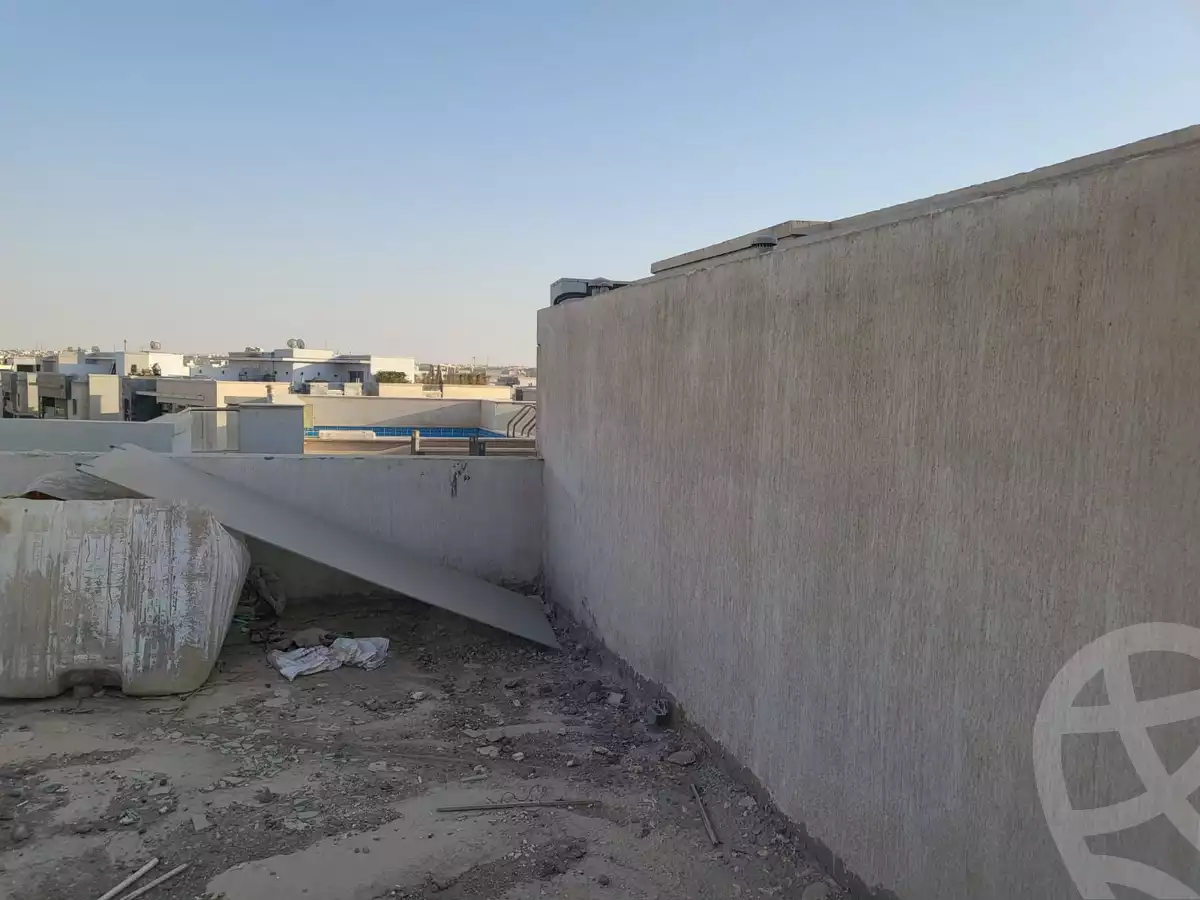 https://aqarmap.com.eg/en/listing/5593341-for-sale-cairo-new-cairo-compounds-galleria-moon-valley